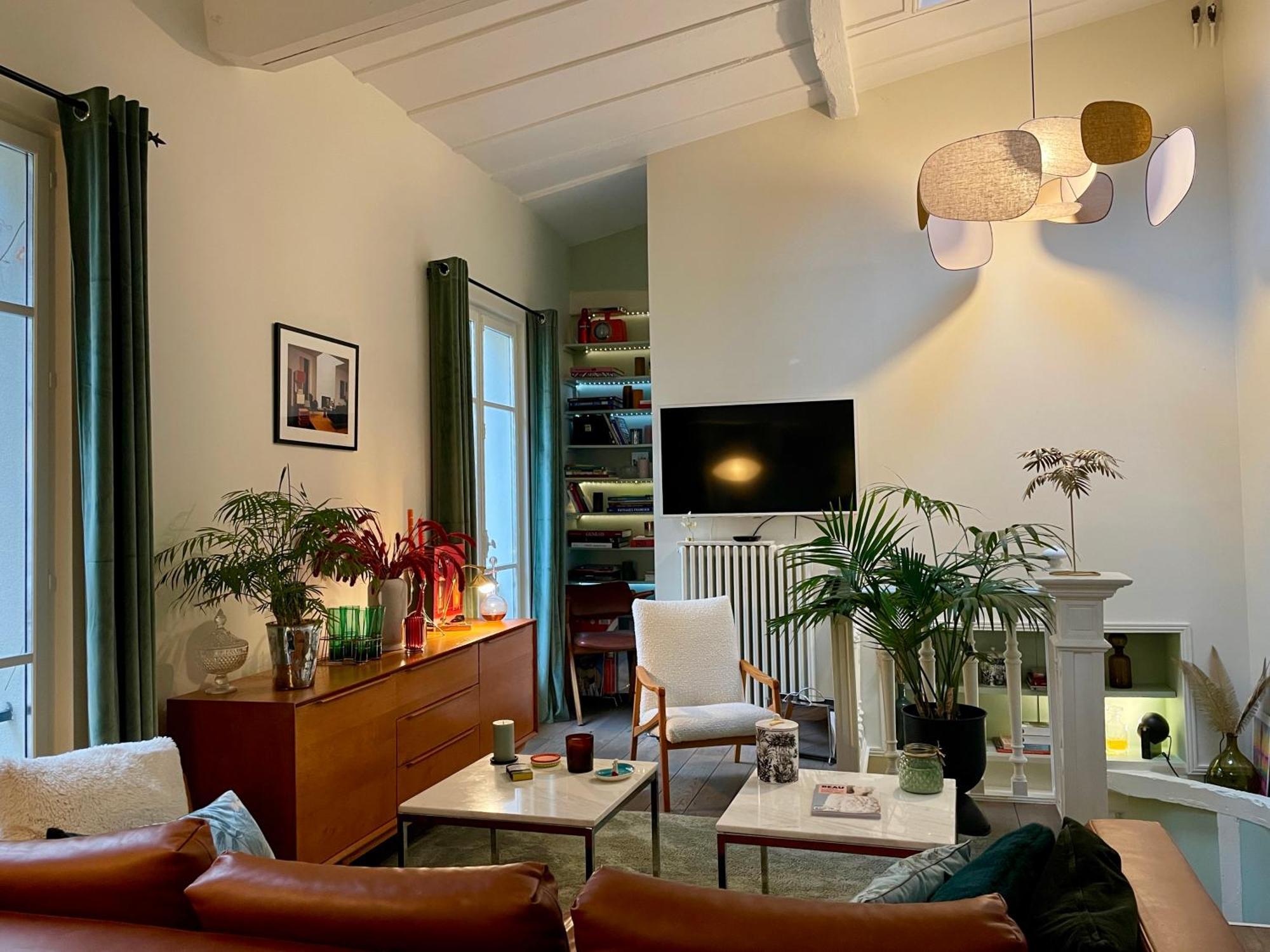 Maison Marais - Calme Et Terrasse Appartement